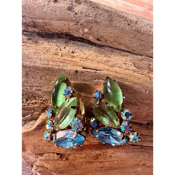 Alice Caviness Vintage Gold-Tone Clip-On Earrings W/ Green & Blue Rhinestones - Picture 2 of 9